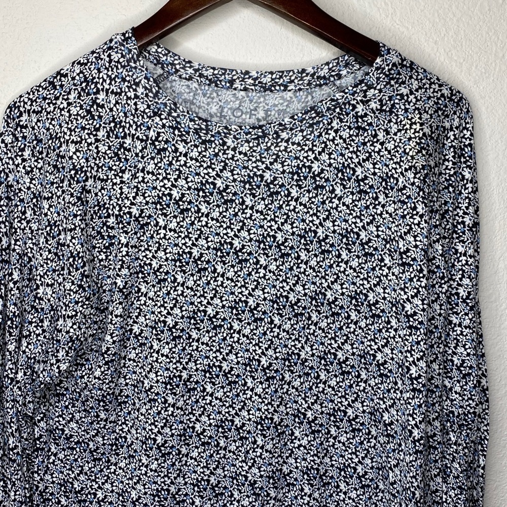 LOFT‎ Floral Top - Picture 7 of 8